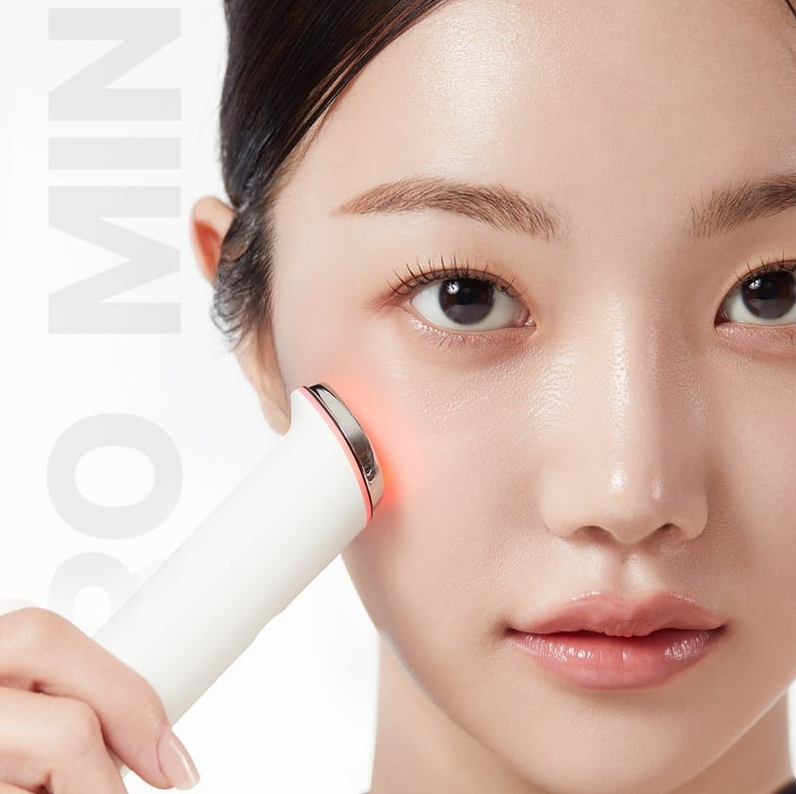 Medicube - AGE-R BOOSTER PRO MINI - Blanco