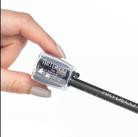 SHARPER magic liner by ARTDECO